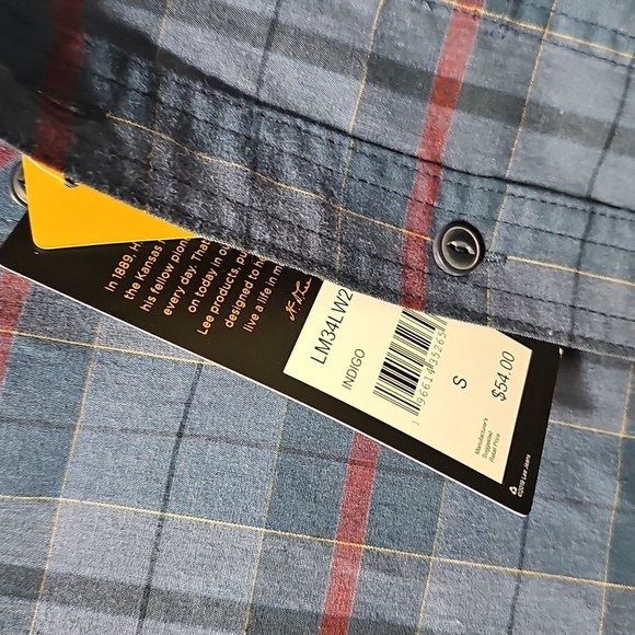 Lee Blue Plaid Men's Button Shirt Small NWT - Picture 3 of 5